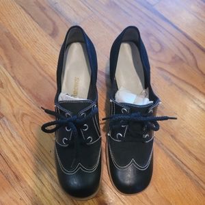 Vintage Hibrows Black Heels size 8.5